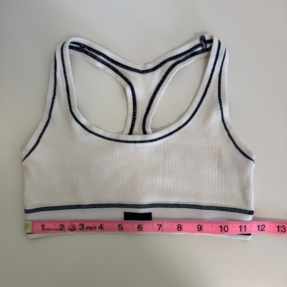 SKIMS White Ribbed Scoop Crop Tank with Contrast Trim - Picture 2 of 3